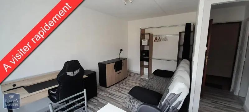 Photo 1 Appartement 1 pièce 23.74m²