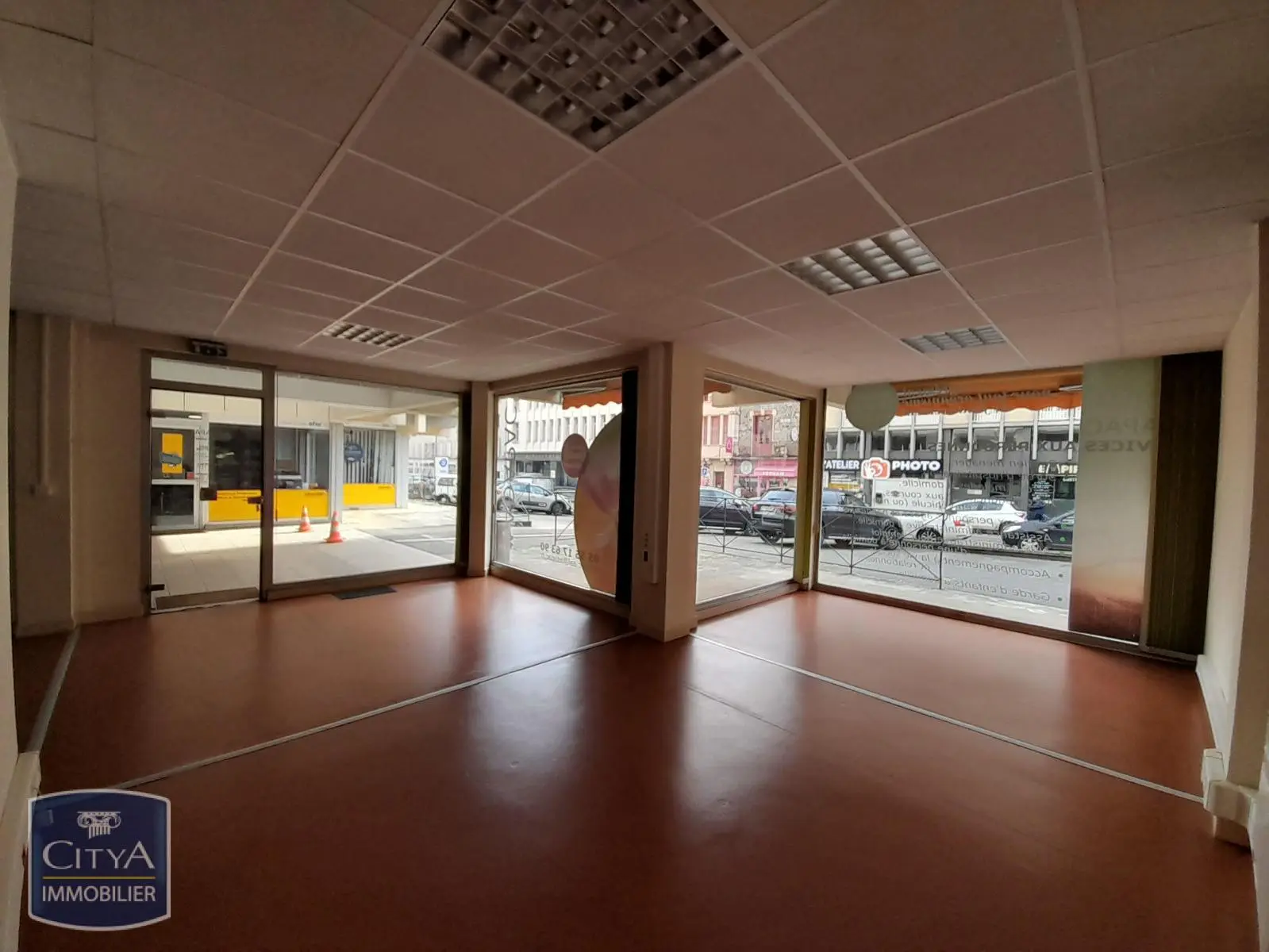 Photo 2 Local Commercial 65.23m²