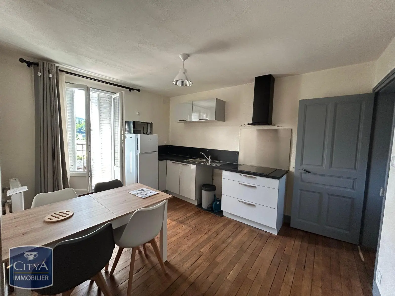 Photo 5 Appartement 2 pièces 47.77m²