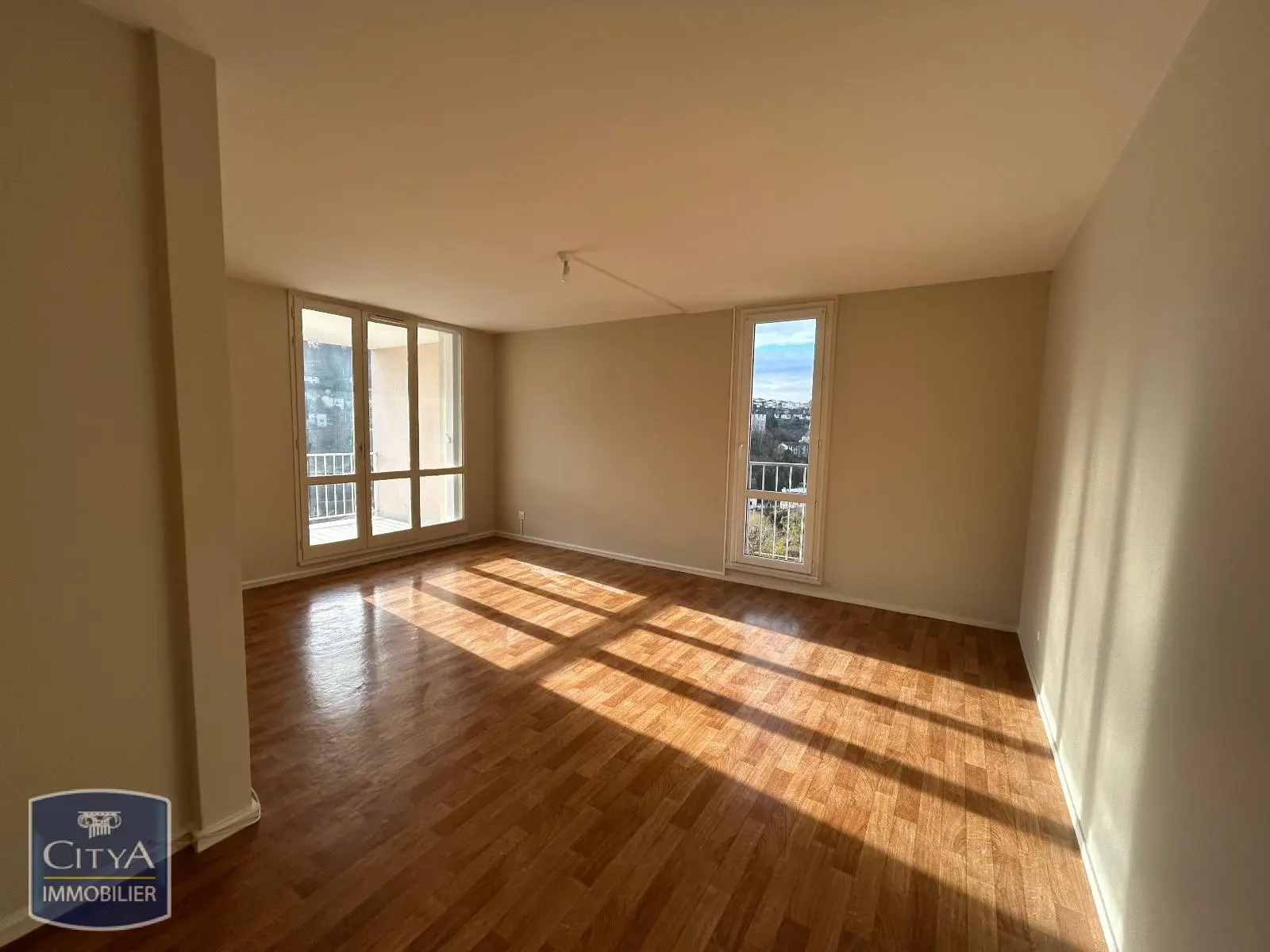 Photo 1 Appartement 3 pièces 75.21m²