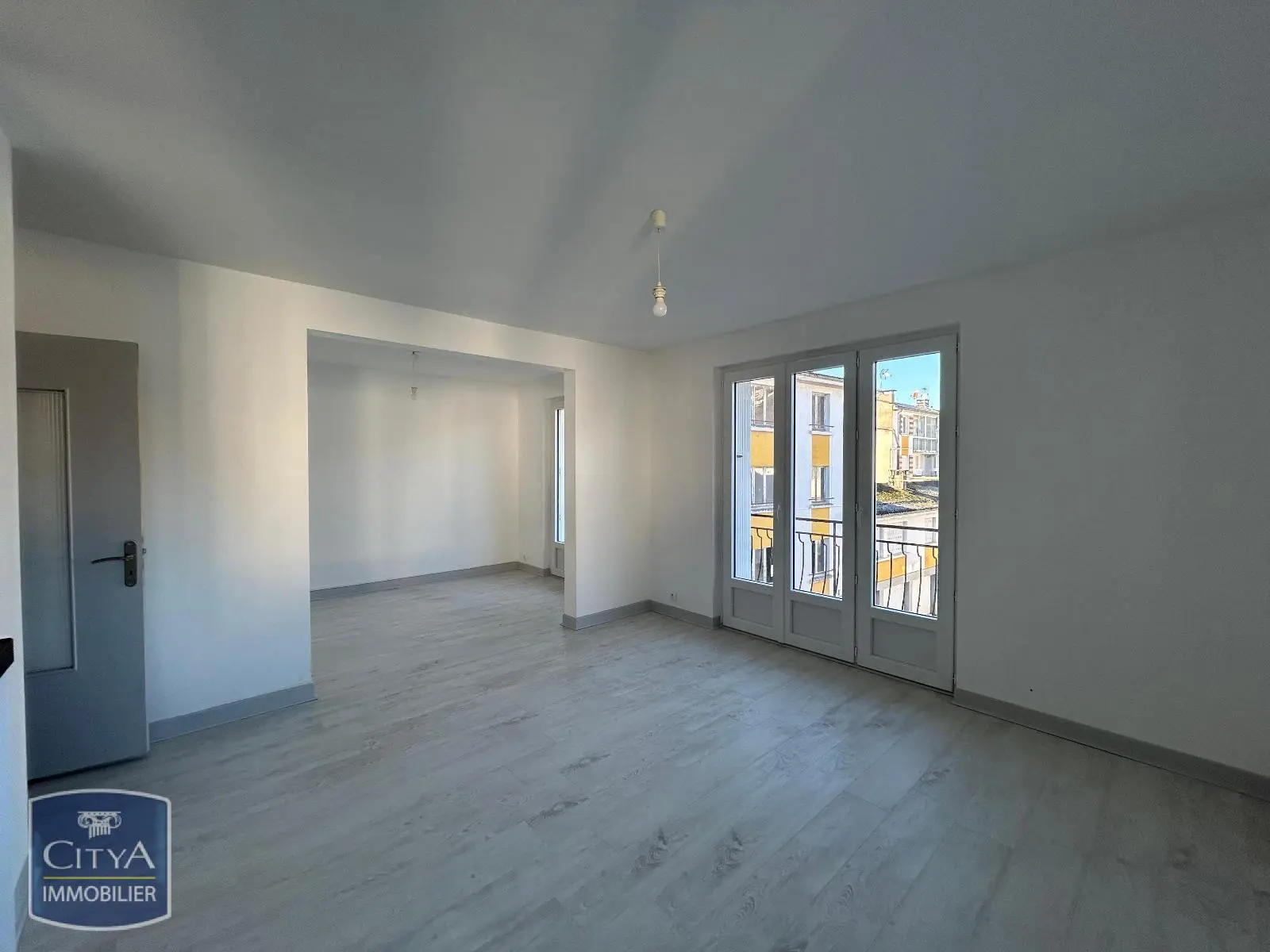 Photo 1 Appartement 4 pièces 65.4m²