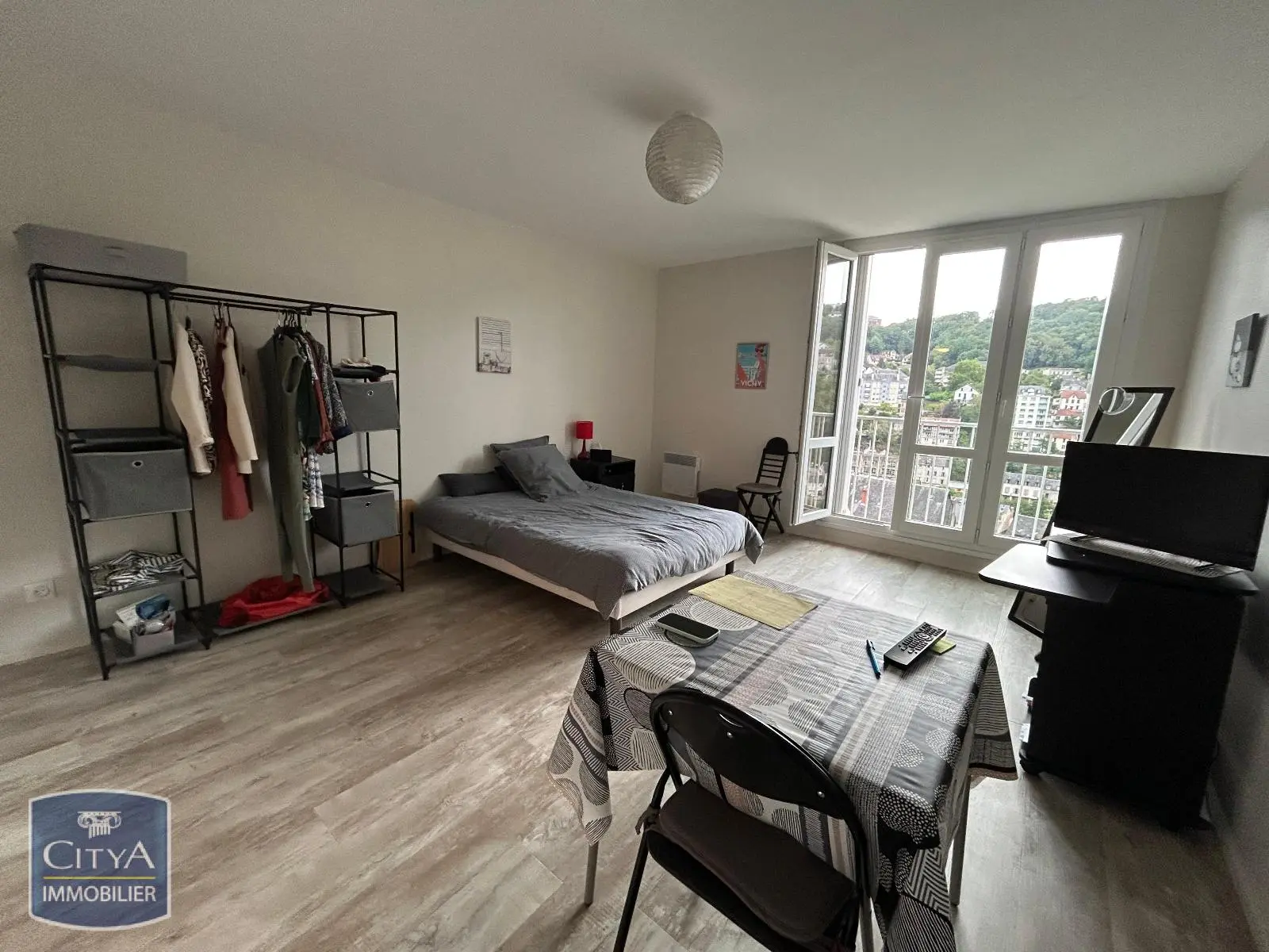 Photo 1 Appartement 1 pièce 40.02m²