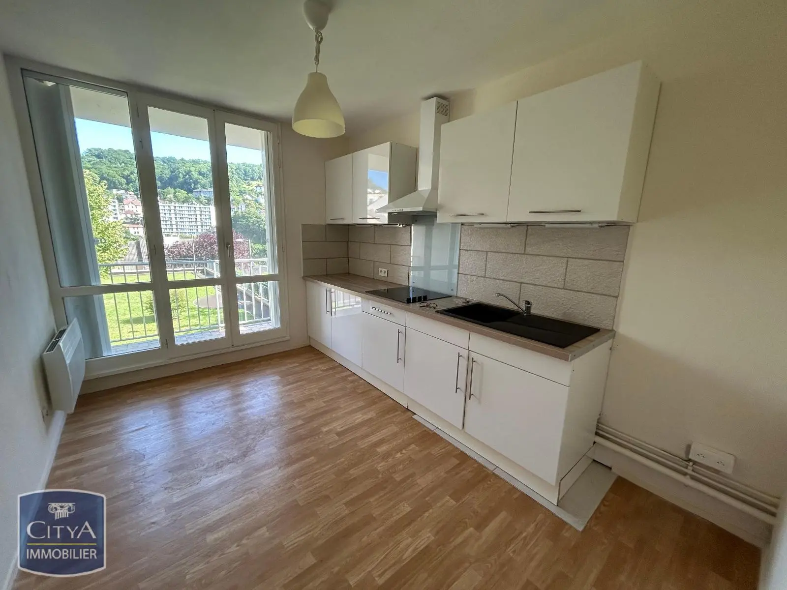 Photo 1 Appartement 1 pièce 43.4m²
