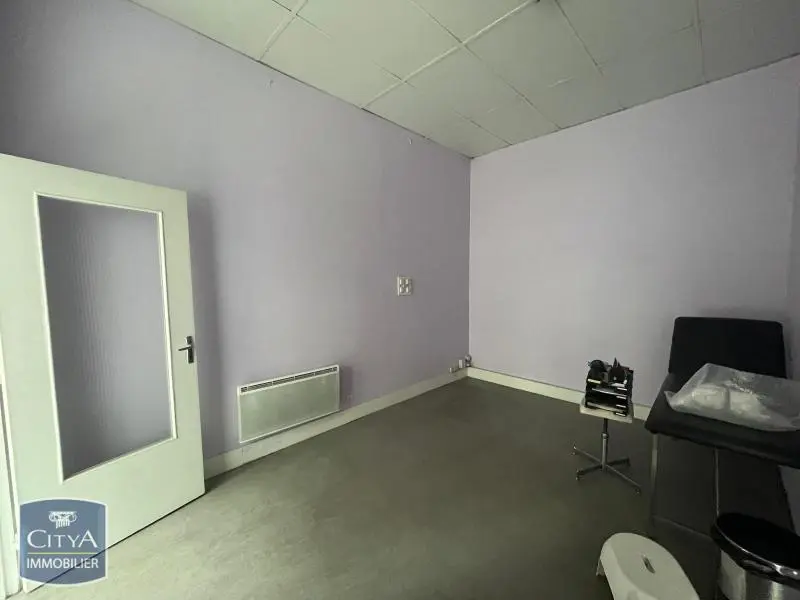 Photo 3 local commercial Tulle