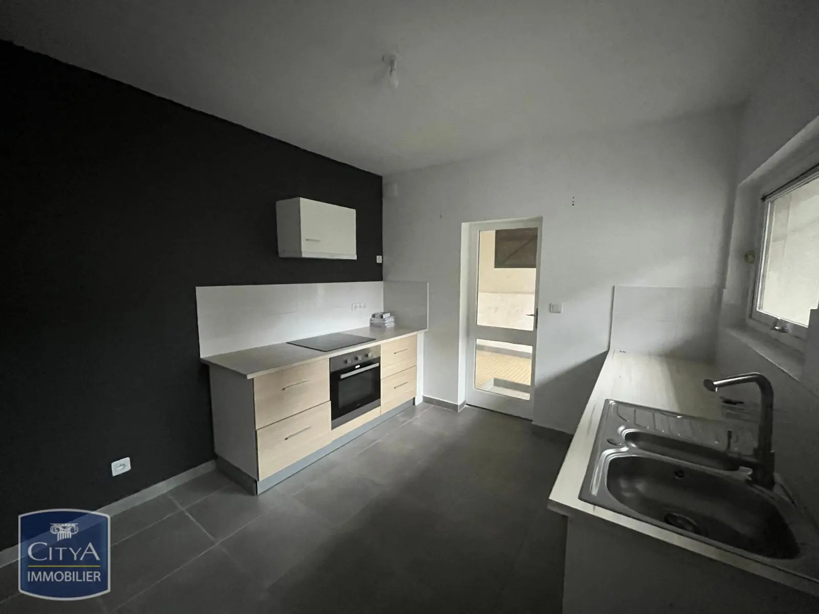 Photo 1 Appartement 4 pièces 81.24m²
