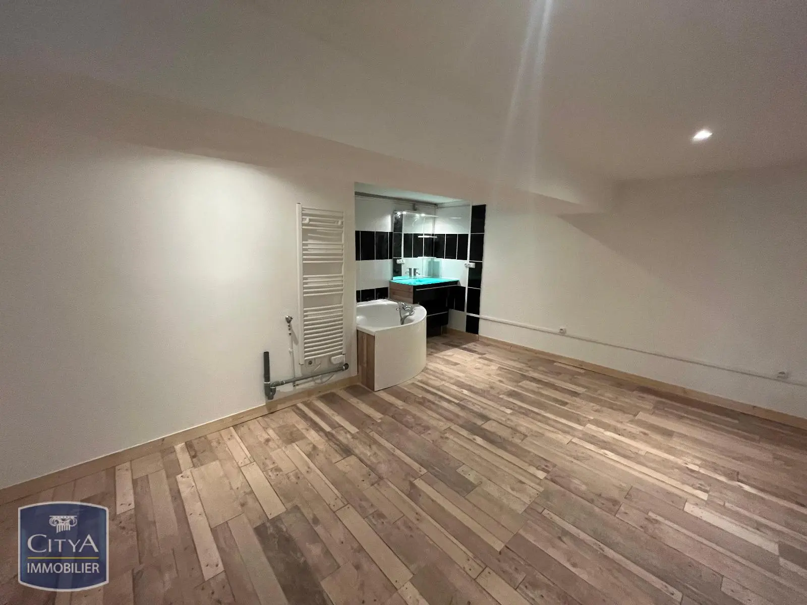 Photo 1 Appartement 2 pièces 40.24m²