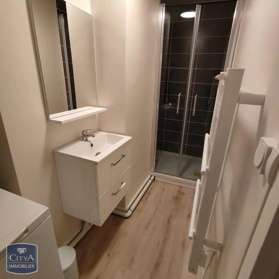 Photo 9 Appartement 1 pièce 24.38m²