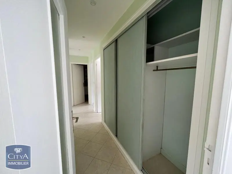 Photo 3 Appartement 4 pièces 85.75m²