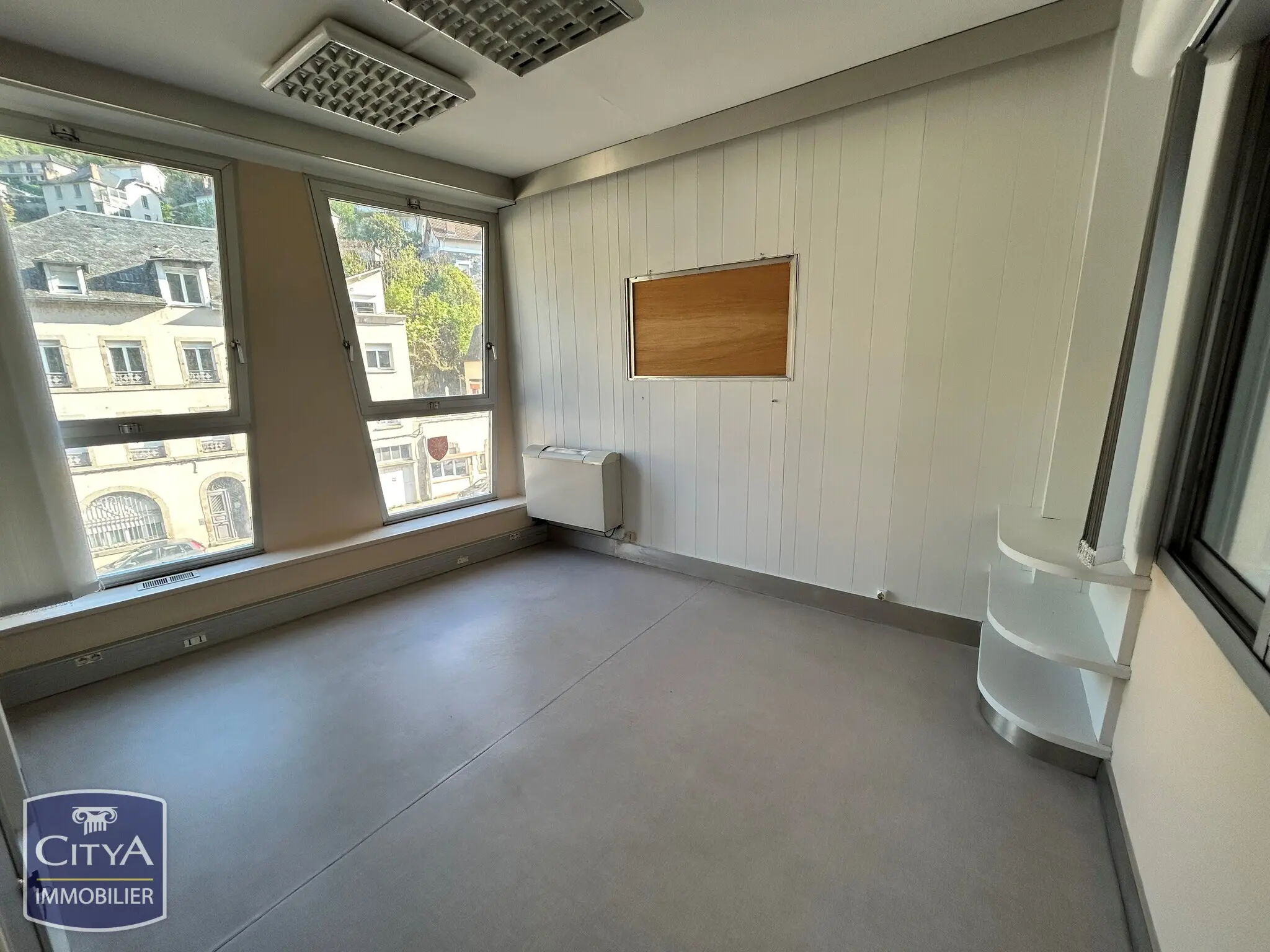 Photo 11 Local Commercial 836m²