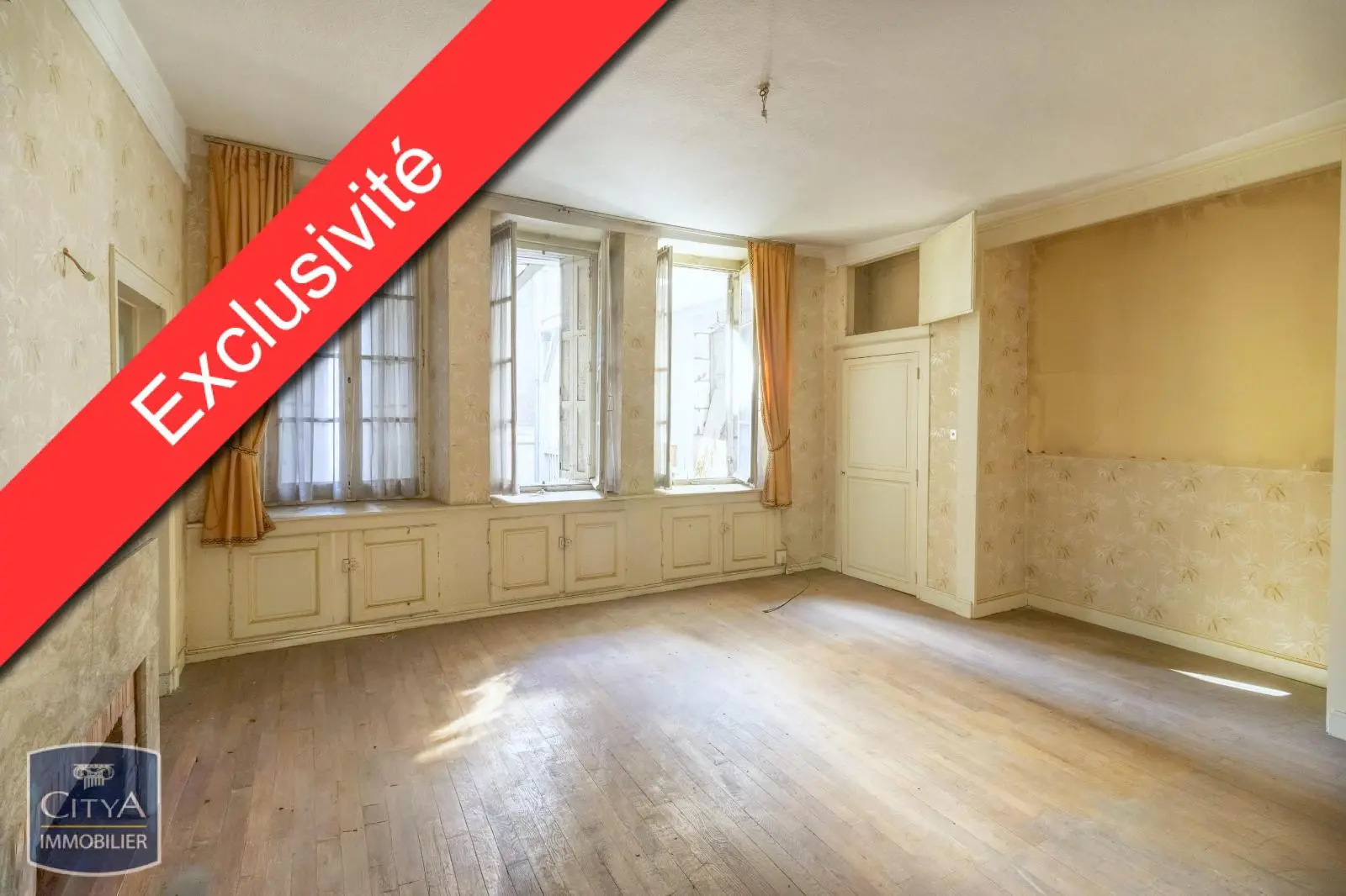Photo 1 Appartement 5 pièces 127.54m²