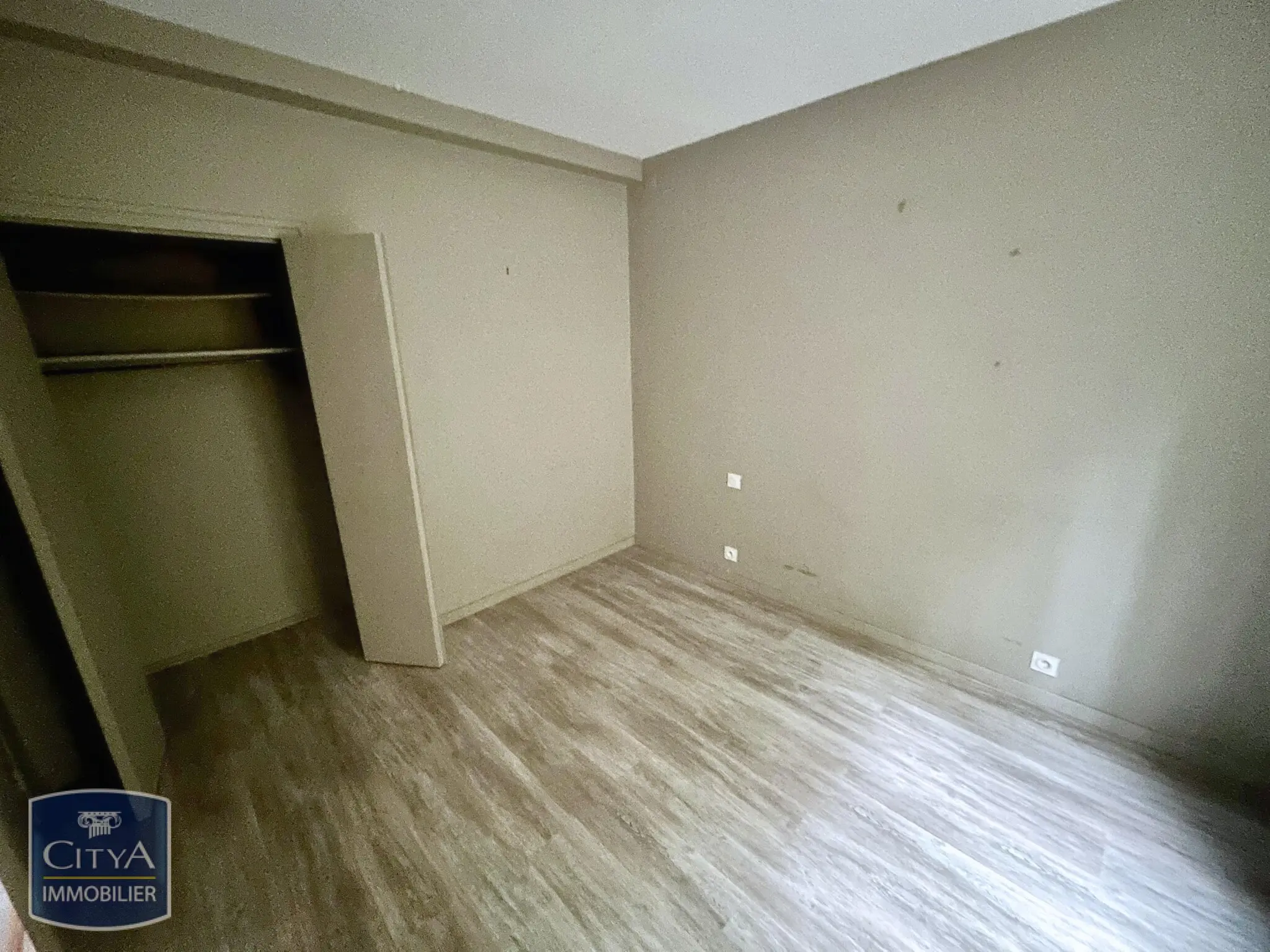 Photo 8 Immeuble 390m²