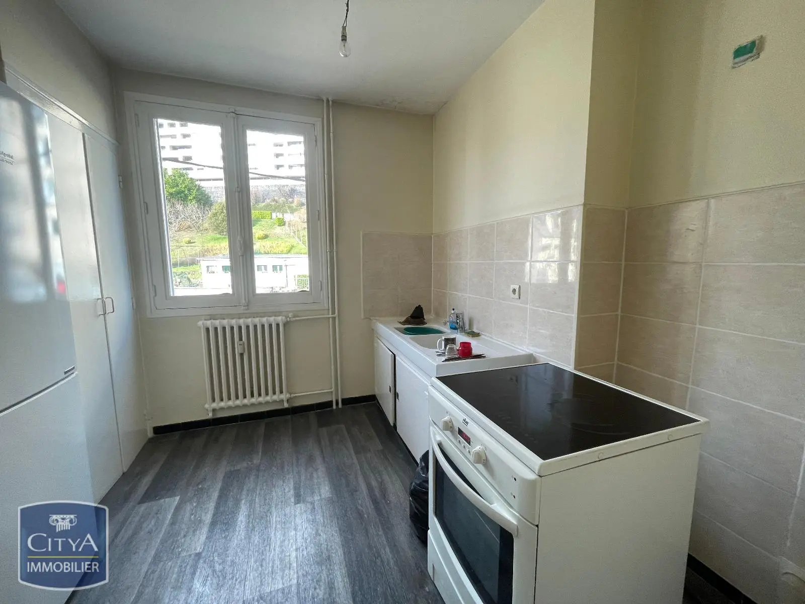 Photo 2 Appartement 5 pièces 94.12m²