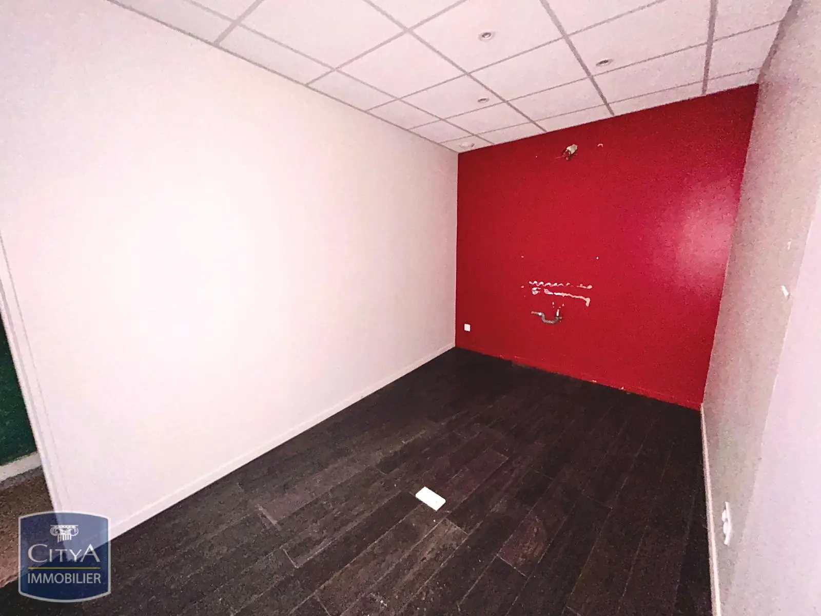 Photo 4 Local Commercial 124.5m²