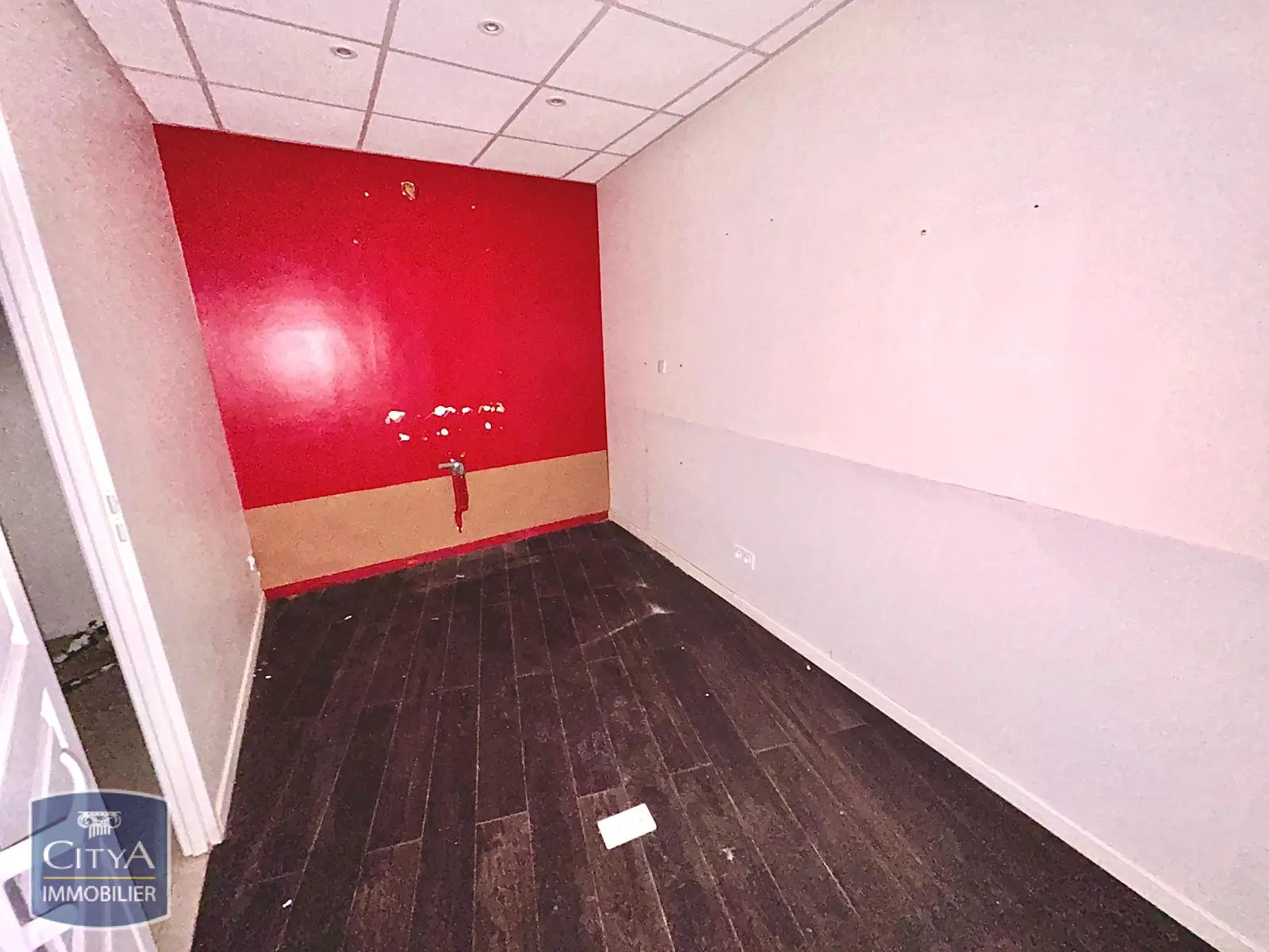 Photo 5 Local Commercial 124.5m²
