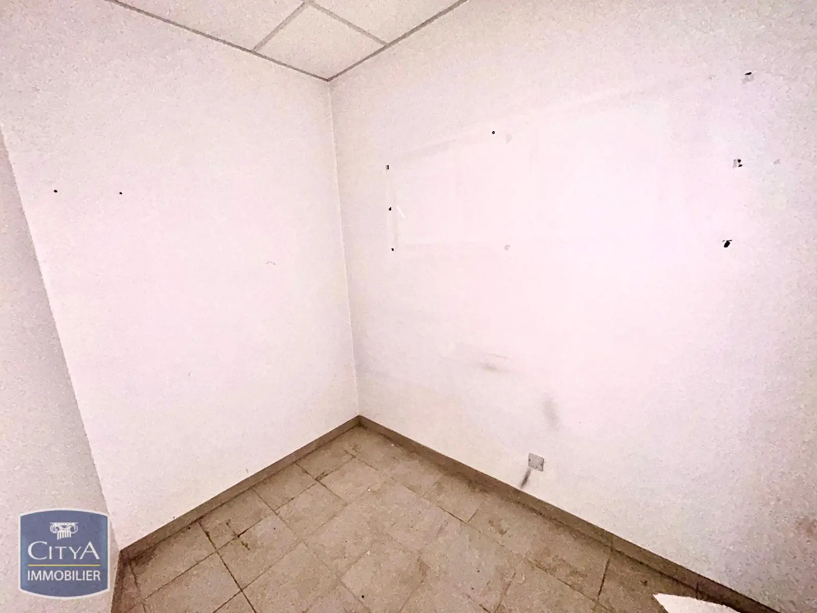 Photo 6 Local Commercial 124.5m²