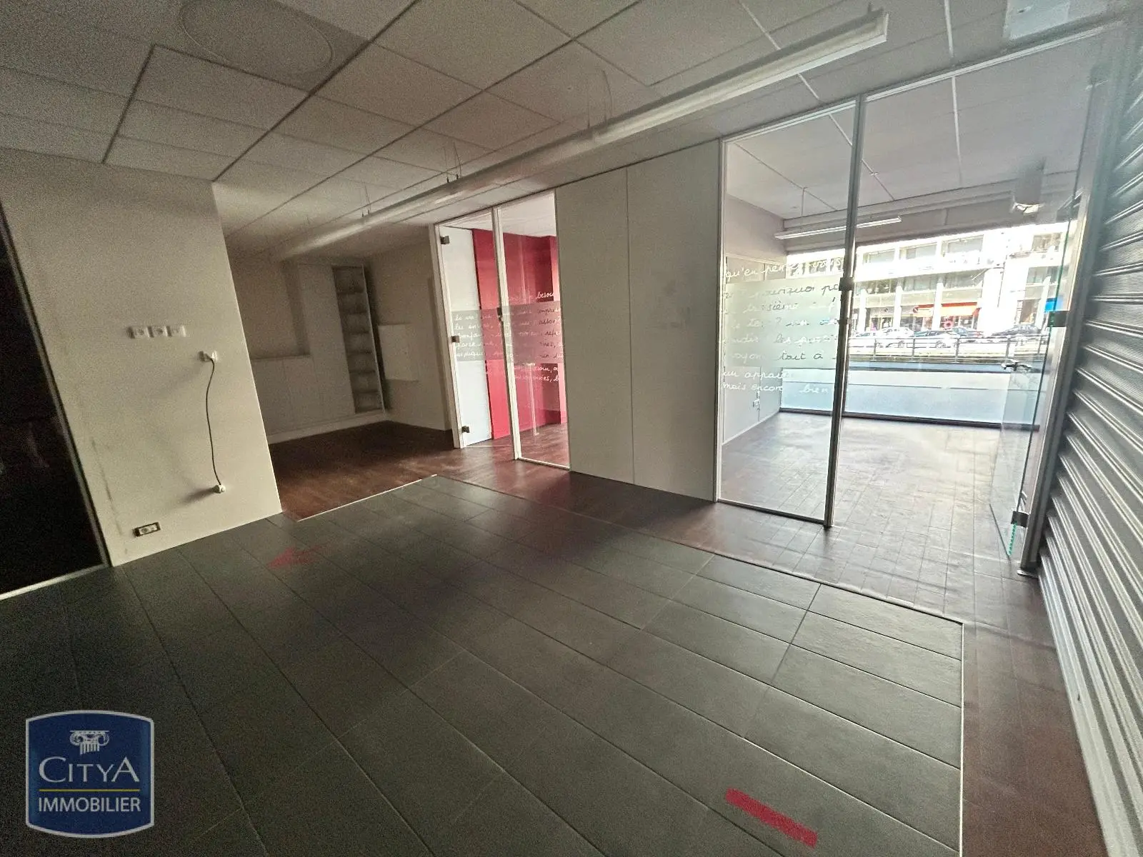 Photo 4 Local Commercial