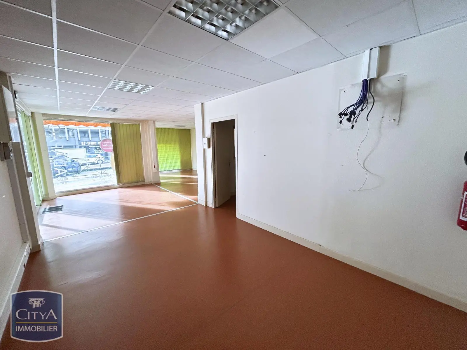 Photo 3 Local Commercial 65.23m²