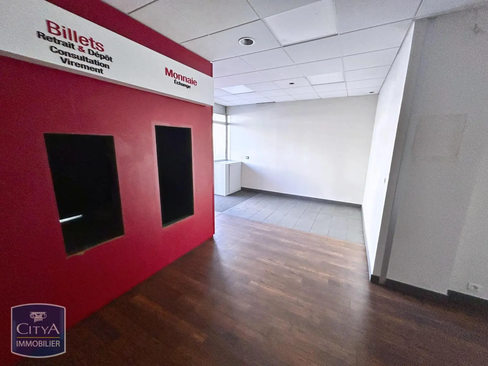 Photo 3 Local Commercial