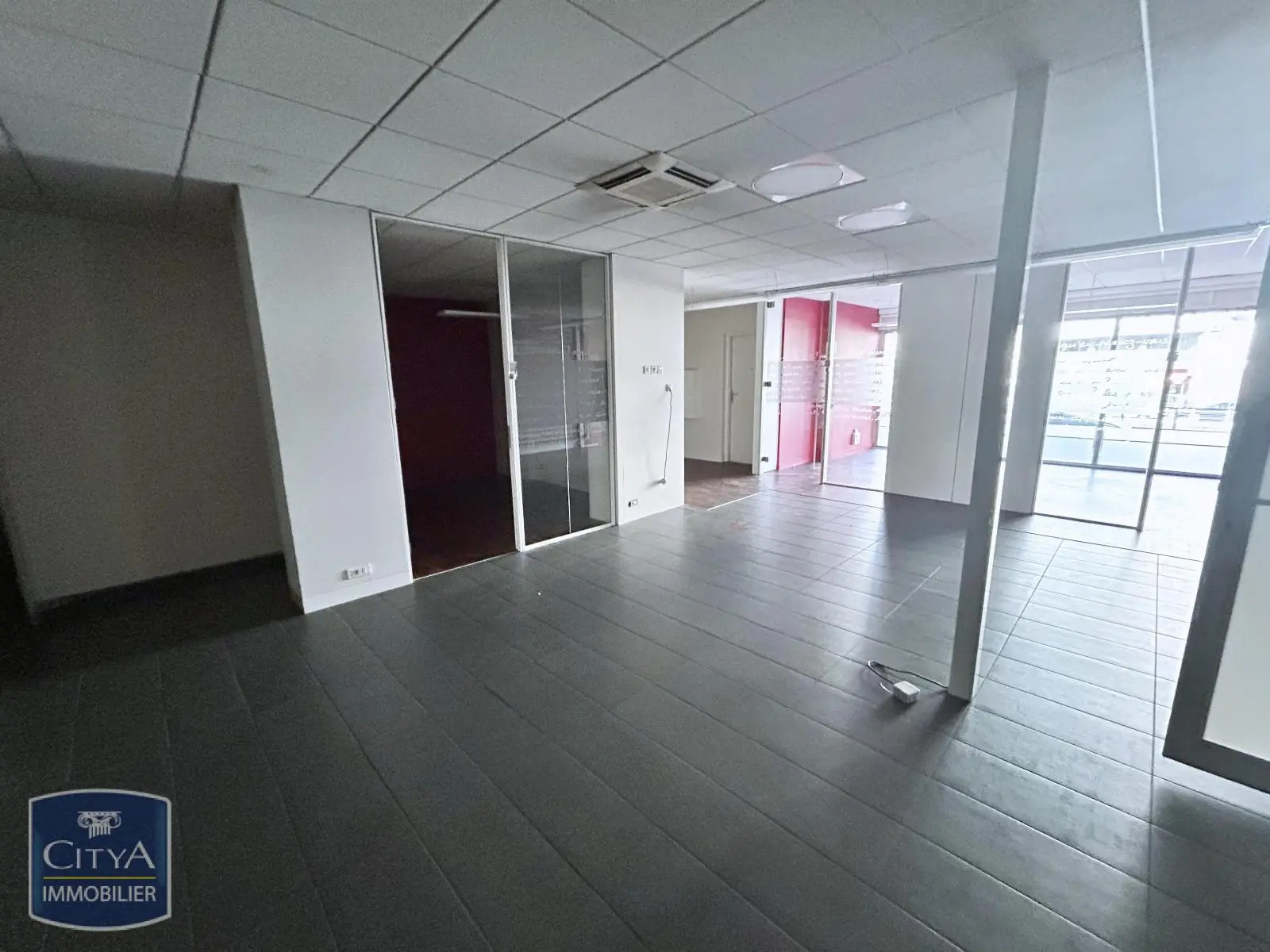 Photo 7 Local Commercial