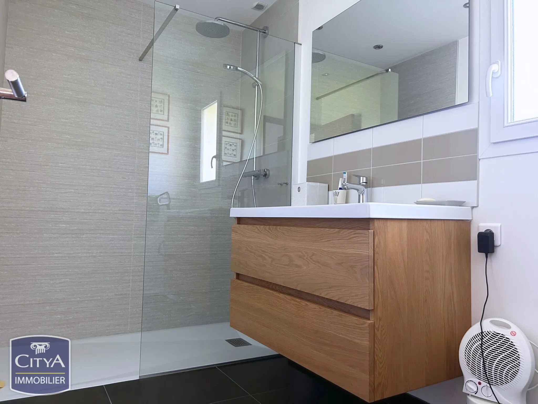 Photo 17 Maison 7 pièces 253m²