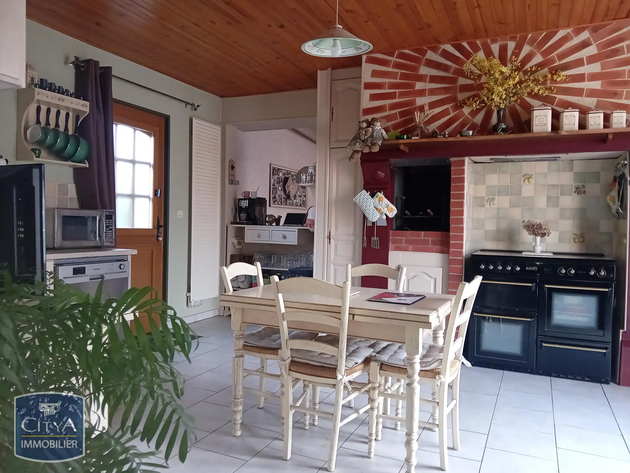 Photo 8 Maison 7 pièces 249m²