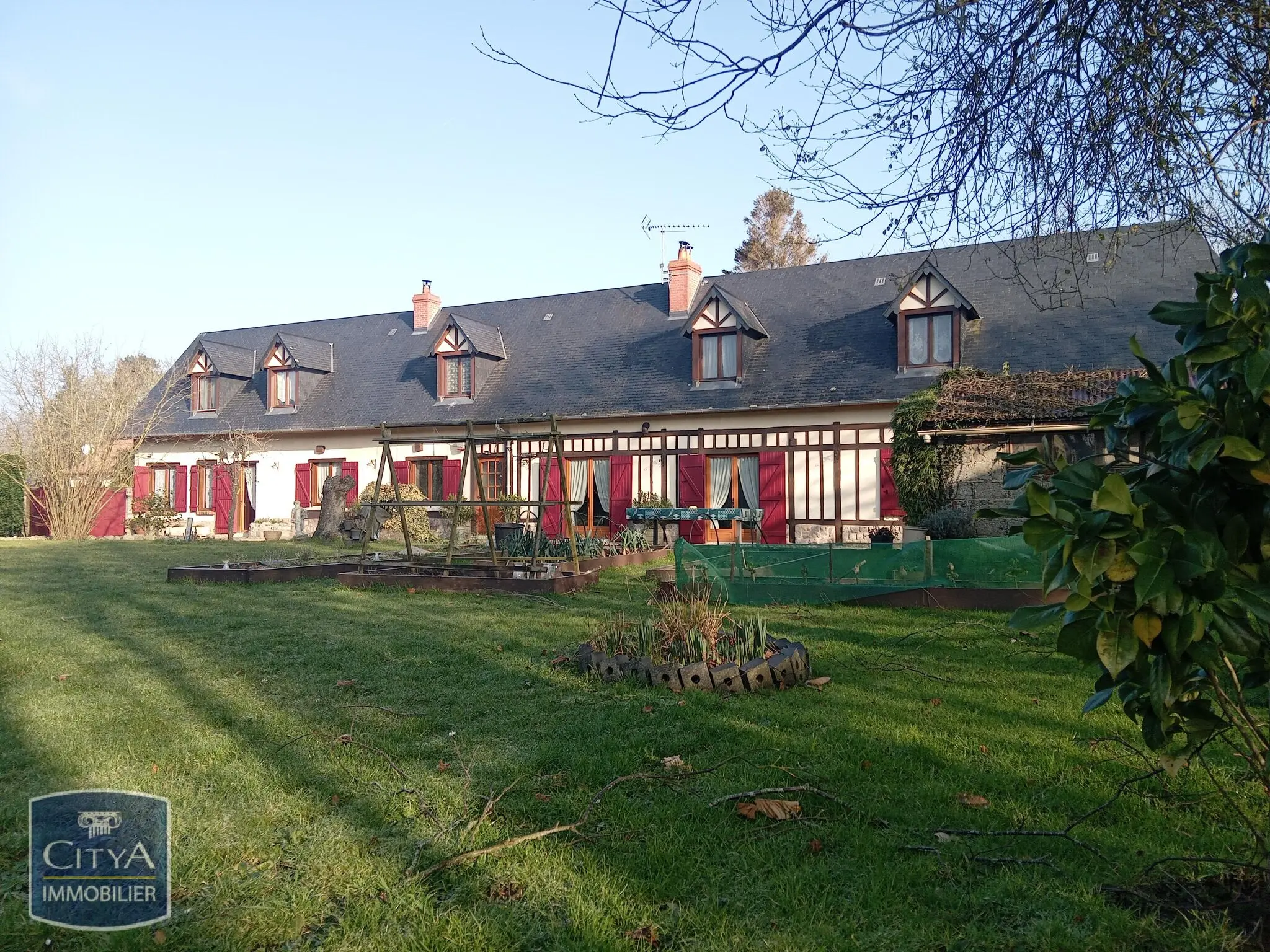 Photo 2 Maison 7 pièces 249m²