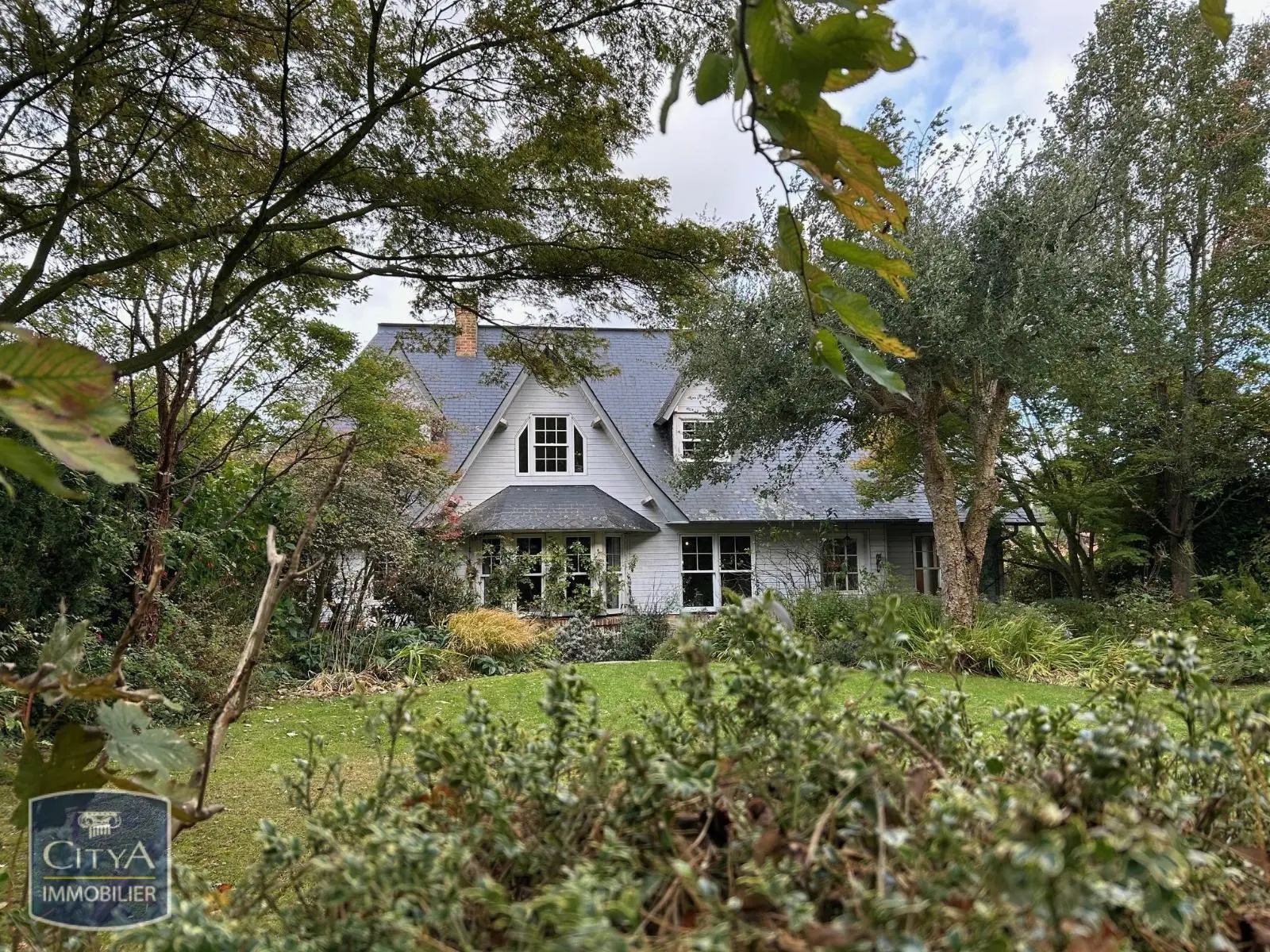 Photo 2 Maison 6 pièces 150m²