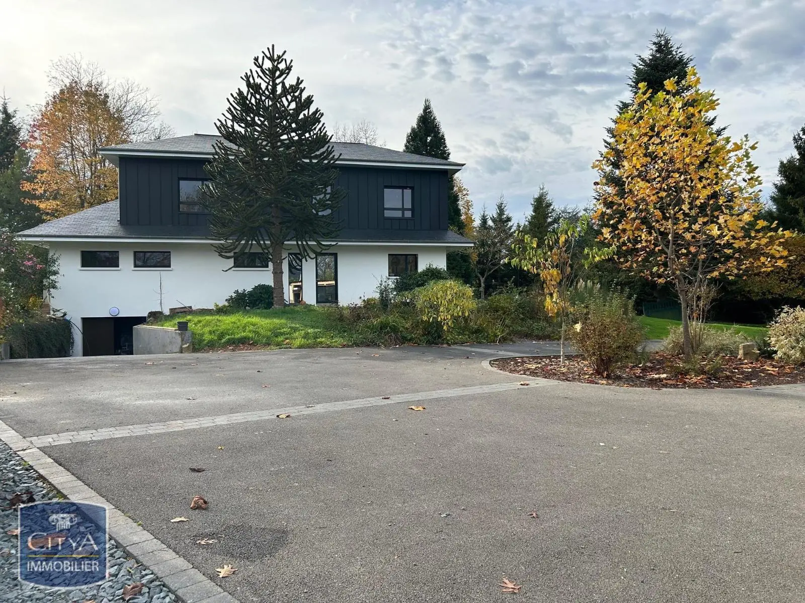 Photo 6 Maison 5 pièces 215m²