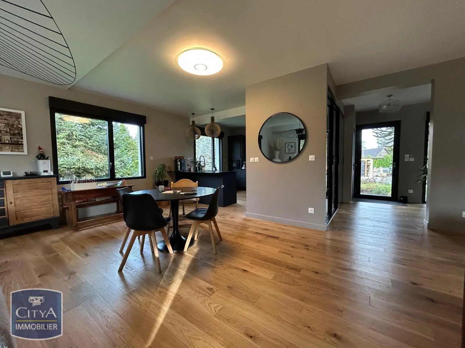 Photo 12 Maison 5 pièces 215m²