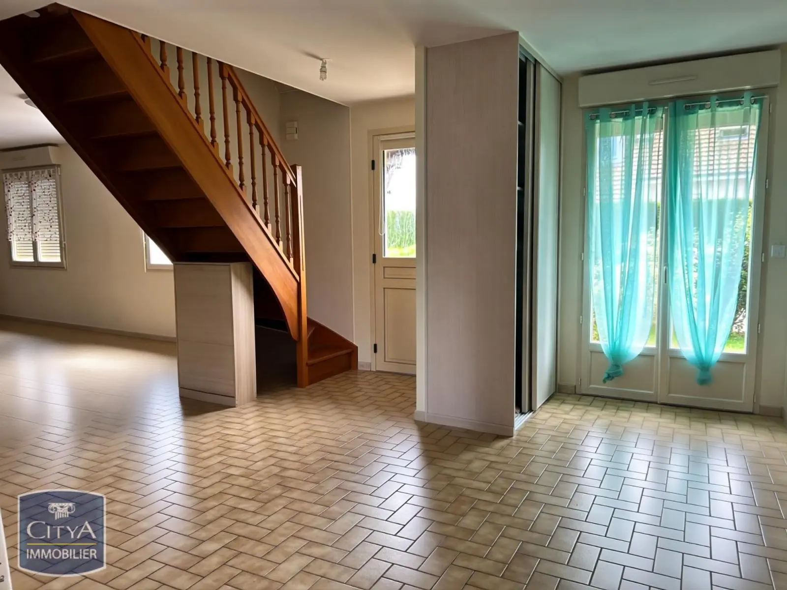 Photo 5 Maison 4 pièces 107.8m²