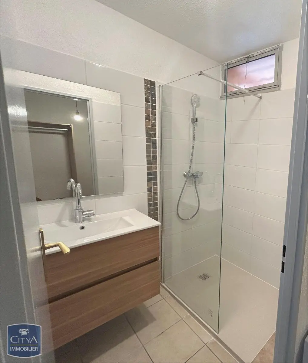 Photo 5 Appartement 1 pièce 21.9m²