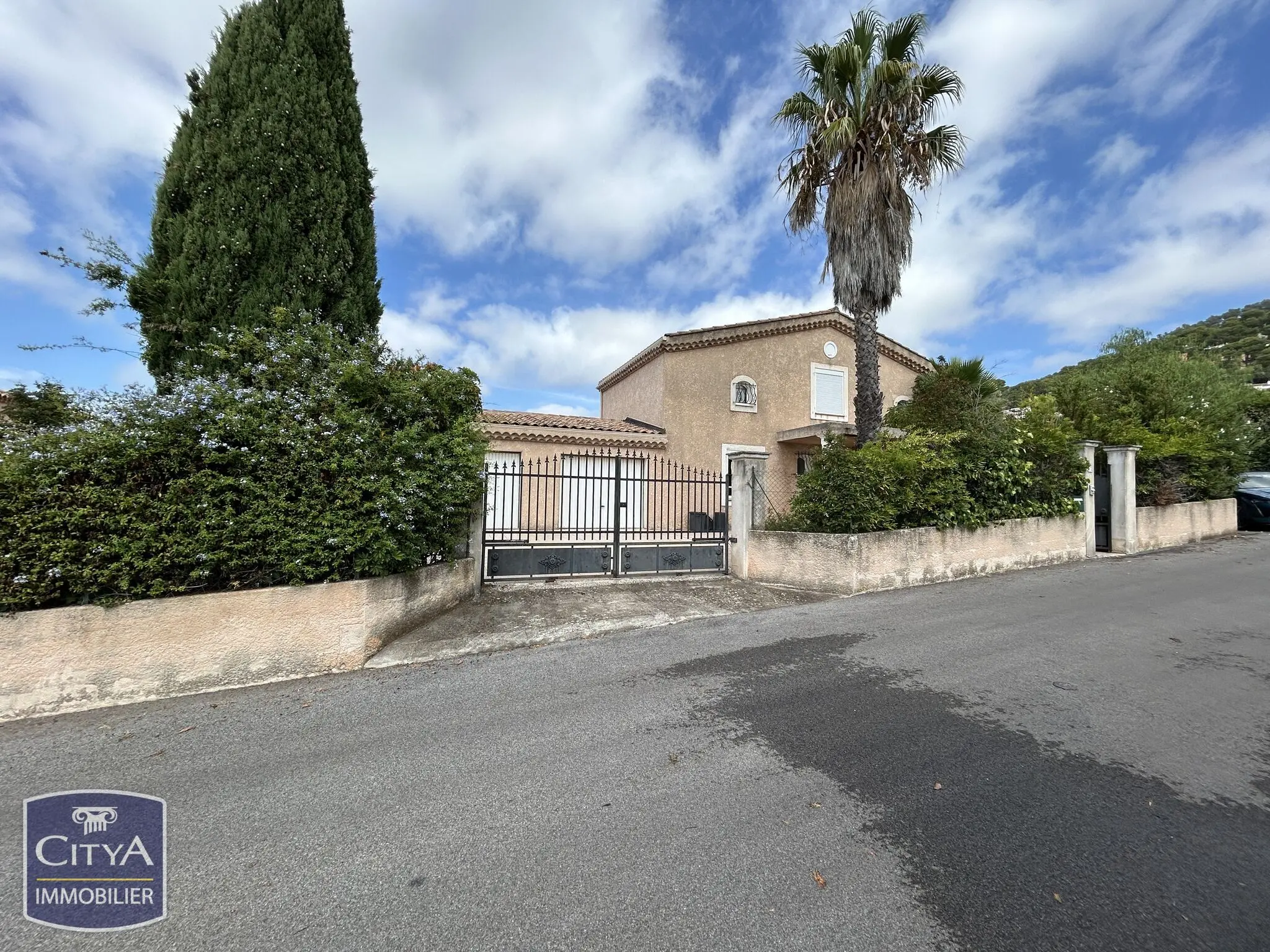 Maison 5 pièces 154 m² · à Carqueiranne · 154 m² · 894 000 €