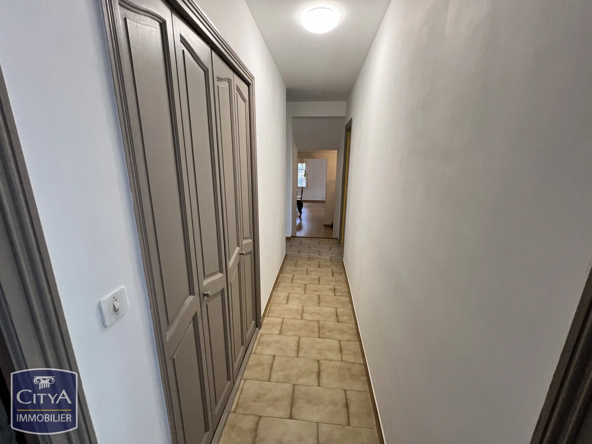 Photo 25 Maison 7 pièces 250m²
