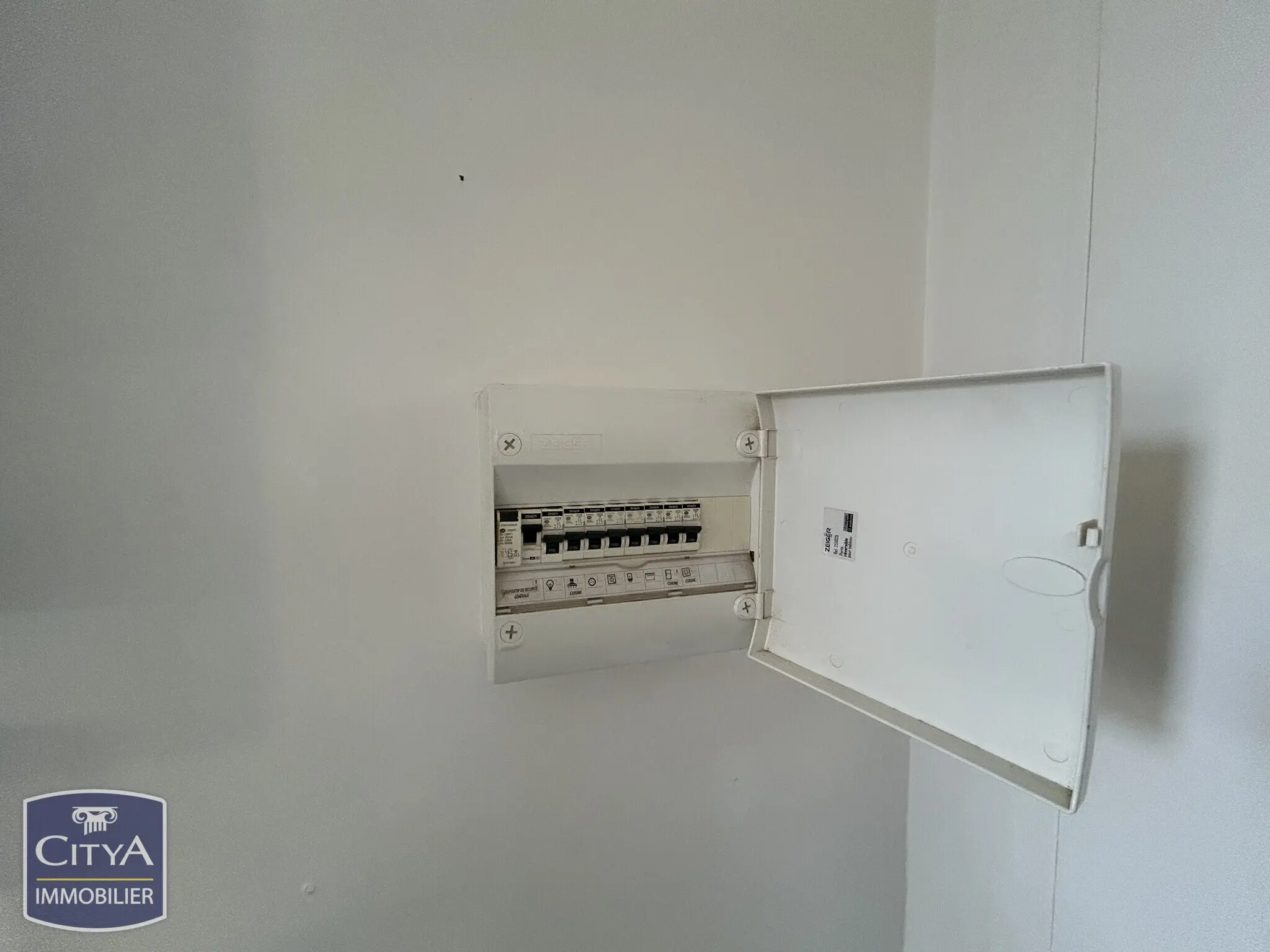 Photo 10 Appartement 1 pièce 11m²