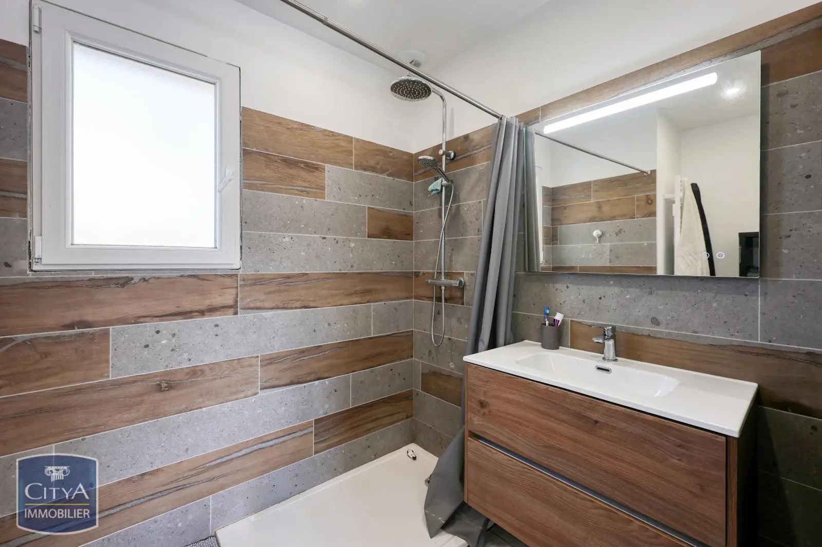 Photo 21 Maison 4 pièces 96m²