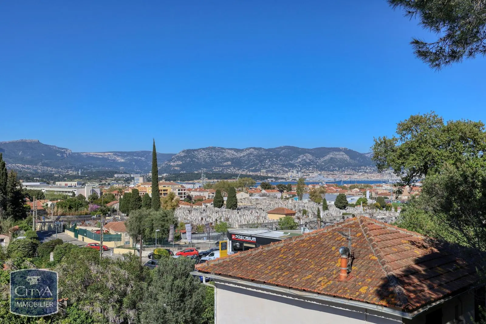 Photo 7 Maison 5 pièces 140m²