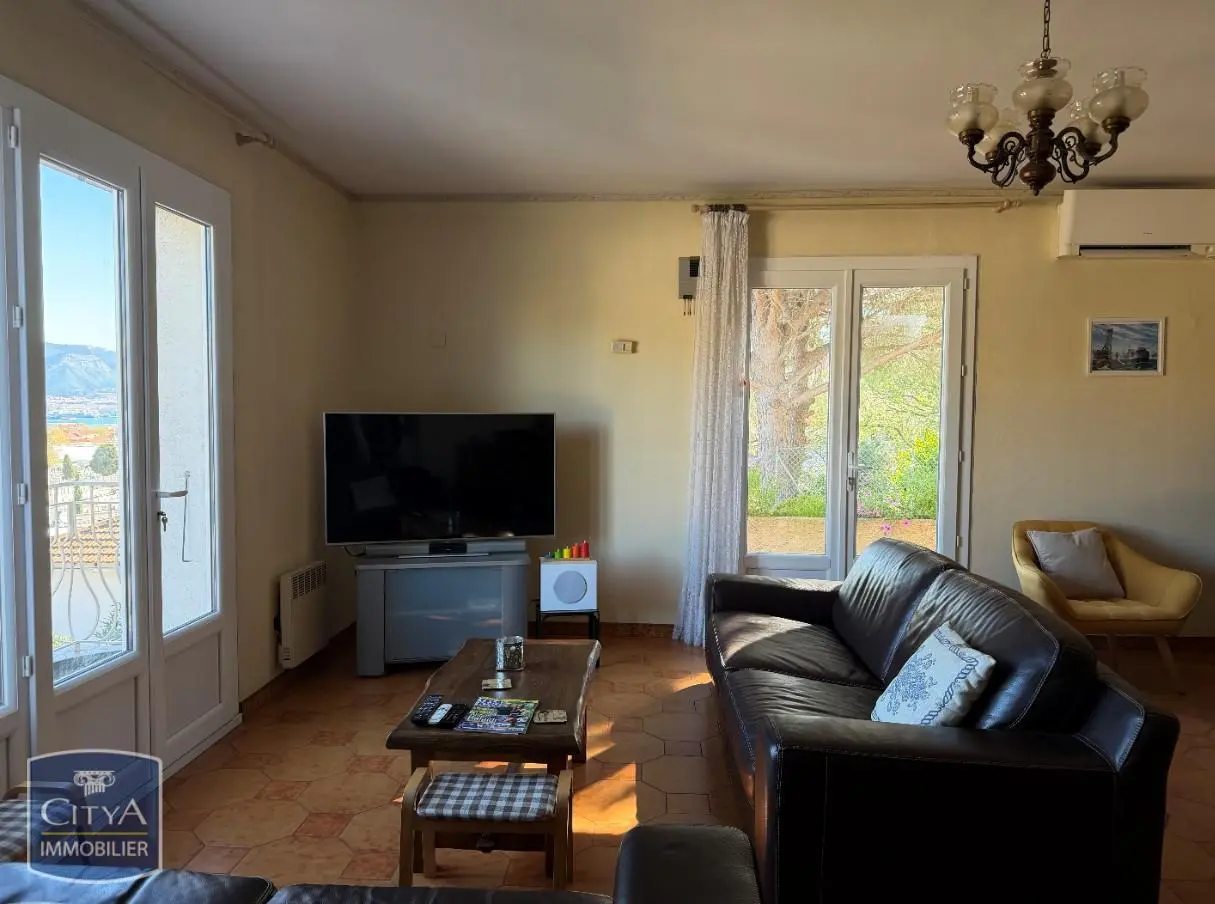 Photo 5 Maison 5 pièces 140m²