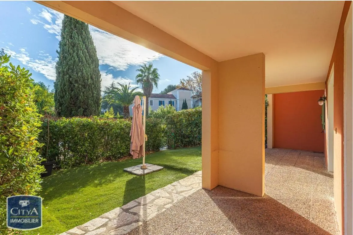 Photo 2 Appartement 3 pièces 45m²