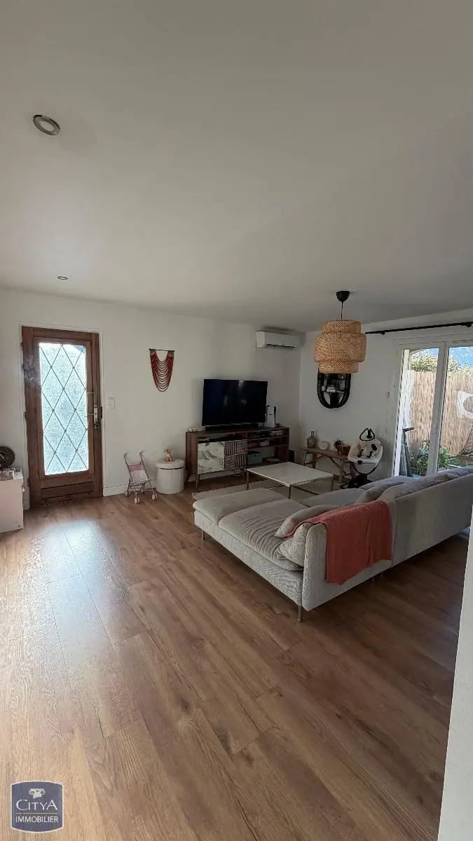 Photo 2 Maison 4 pièces 77m²