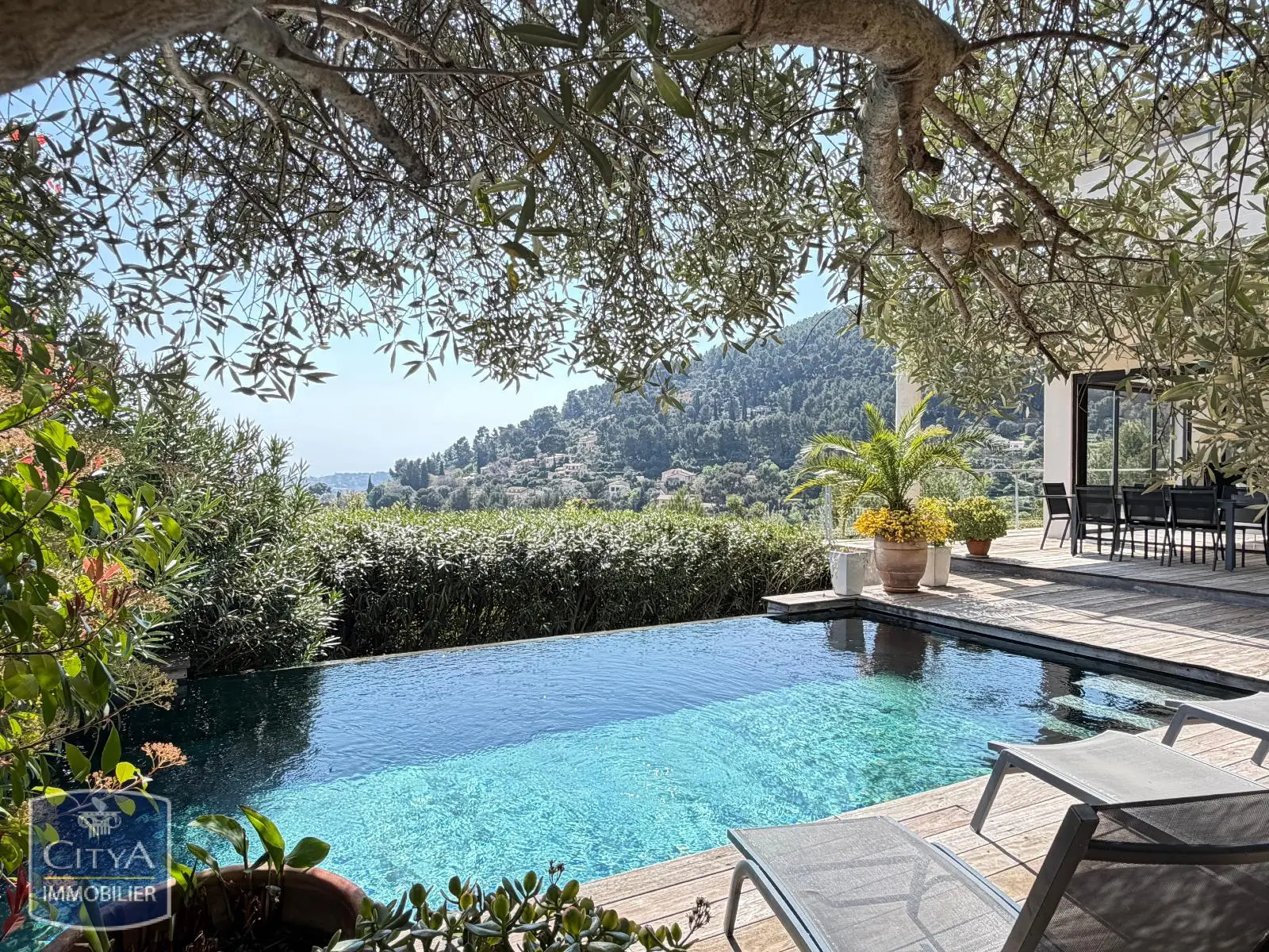 Photo 20 Maison 4 pièces 140m²