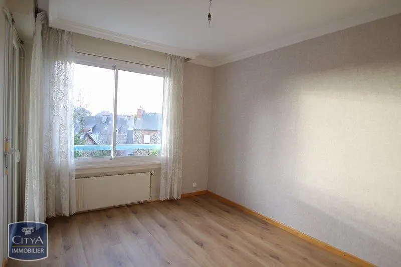 Photo 7 Appartement 4 pièces 109.57m²