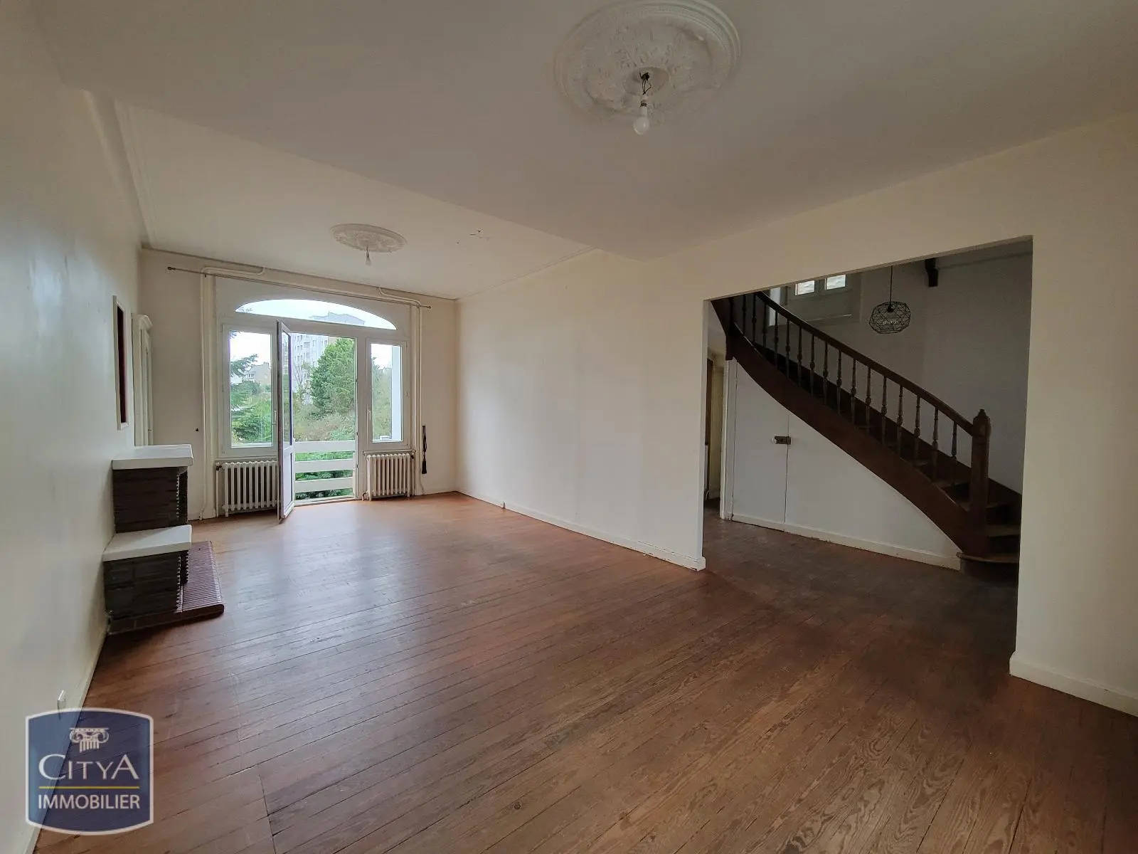 Photo 1 Maison 5 pièces 115.57m²