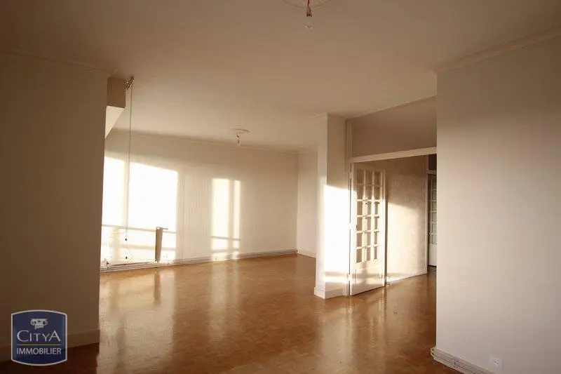 Photo 1 Appartement 4 pièces 109.57m²