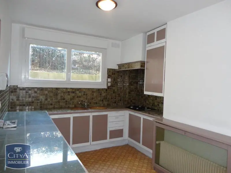 T2 SAINT-BRIEUC A LOUER