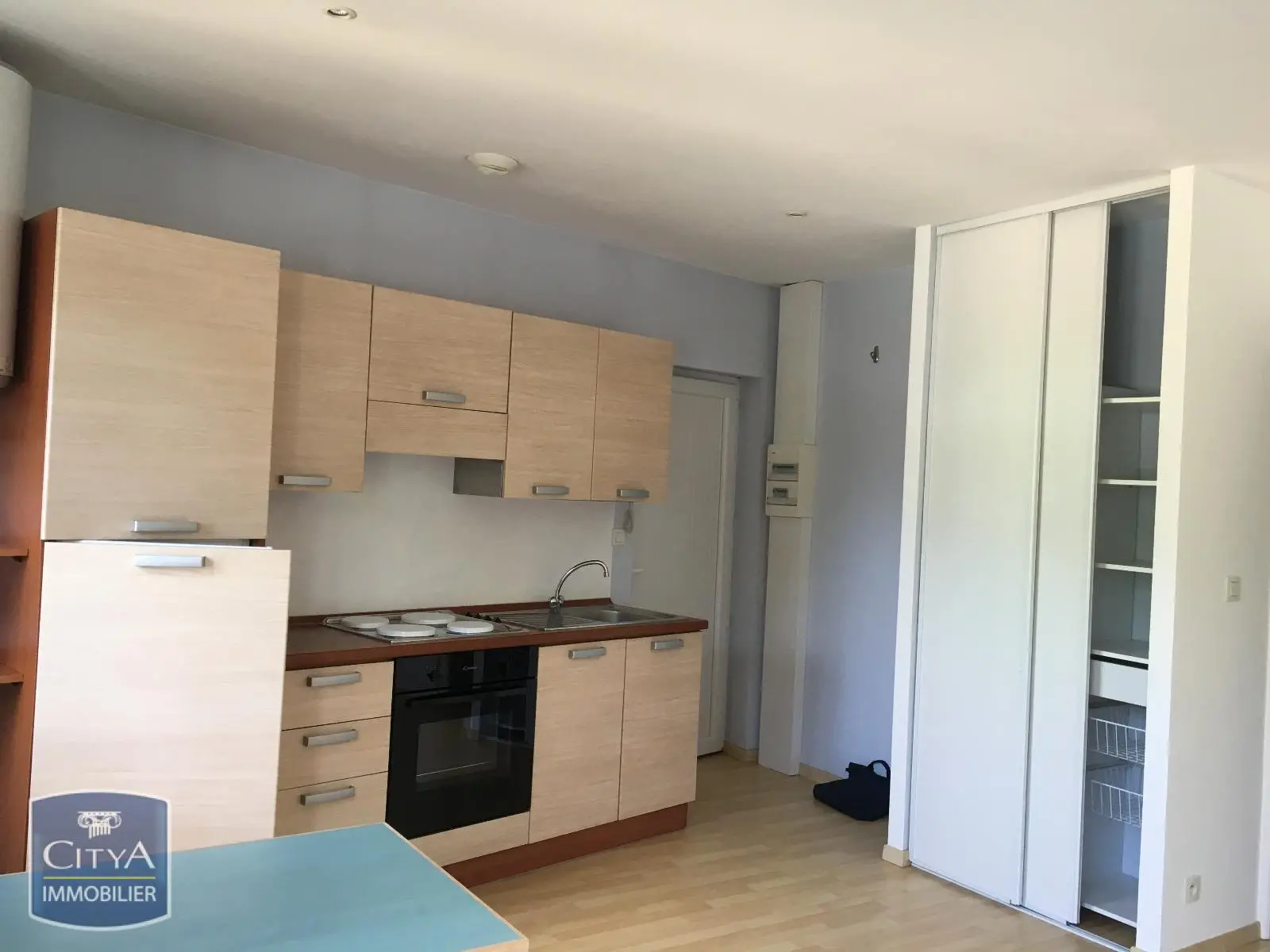 Photo 1 Appartement 1 pièce 25.47m²