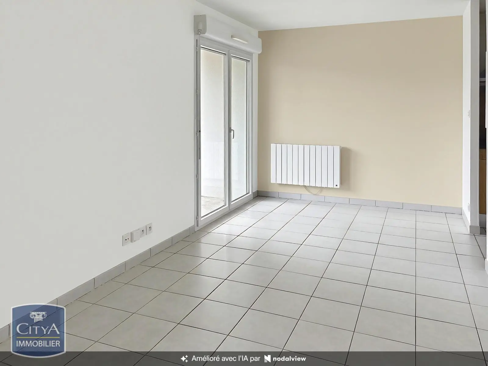 Photo 2 Appartement 1 pièce 25.6m²