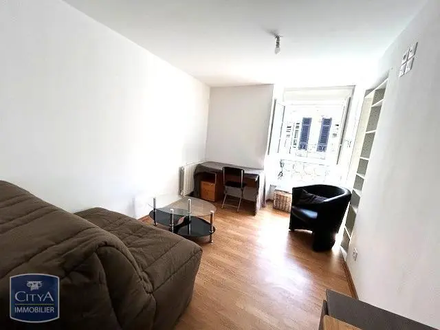 Photo 3 Appartement 1 pièce 15.75m²