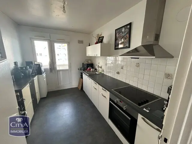 Photo 2 Appartement 4 pièces 77.59m²