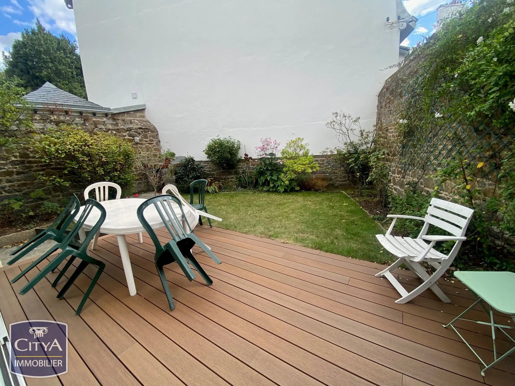 Photo 12 Maison 12 pièces 230m²