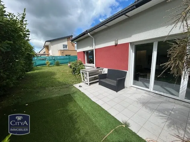 Photo 1 Maison 4 pièces 83m²